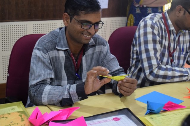 मेंडक, कागज़ का.